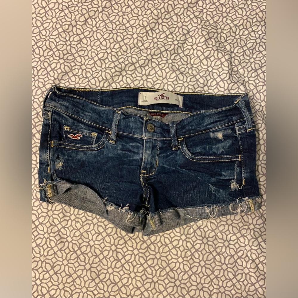 Hollister shorts size 1